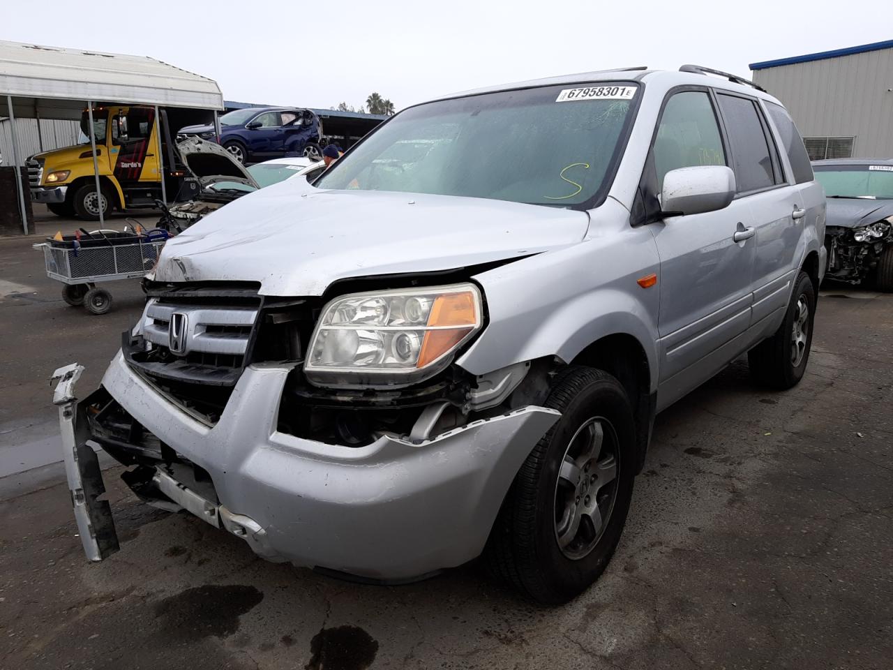 Photo 2 from auction – 2007 HONDA PILOT with VIN 5FNYF286X7B030012