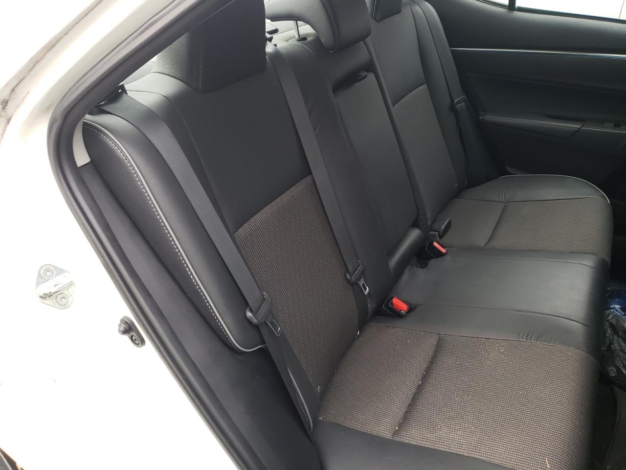 Photo 6 from auction – 2015 TOYOTA COROLLA L with VIN 2T1BURHE2FC270525