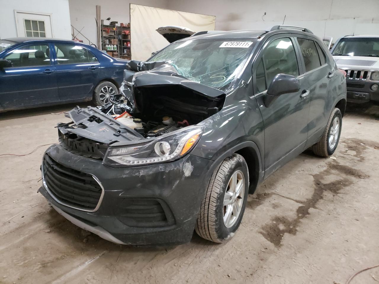 Photo 2 from auction – 2017 CHEVROLET TRAX 1LT with VIN 3GNCJLSB5HL183234