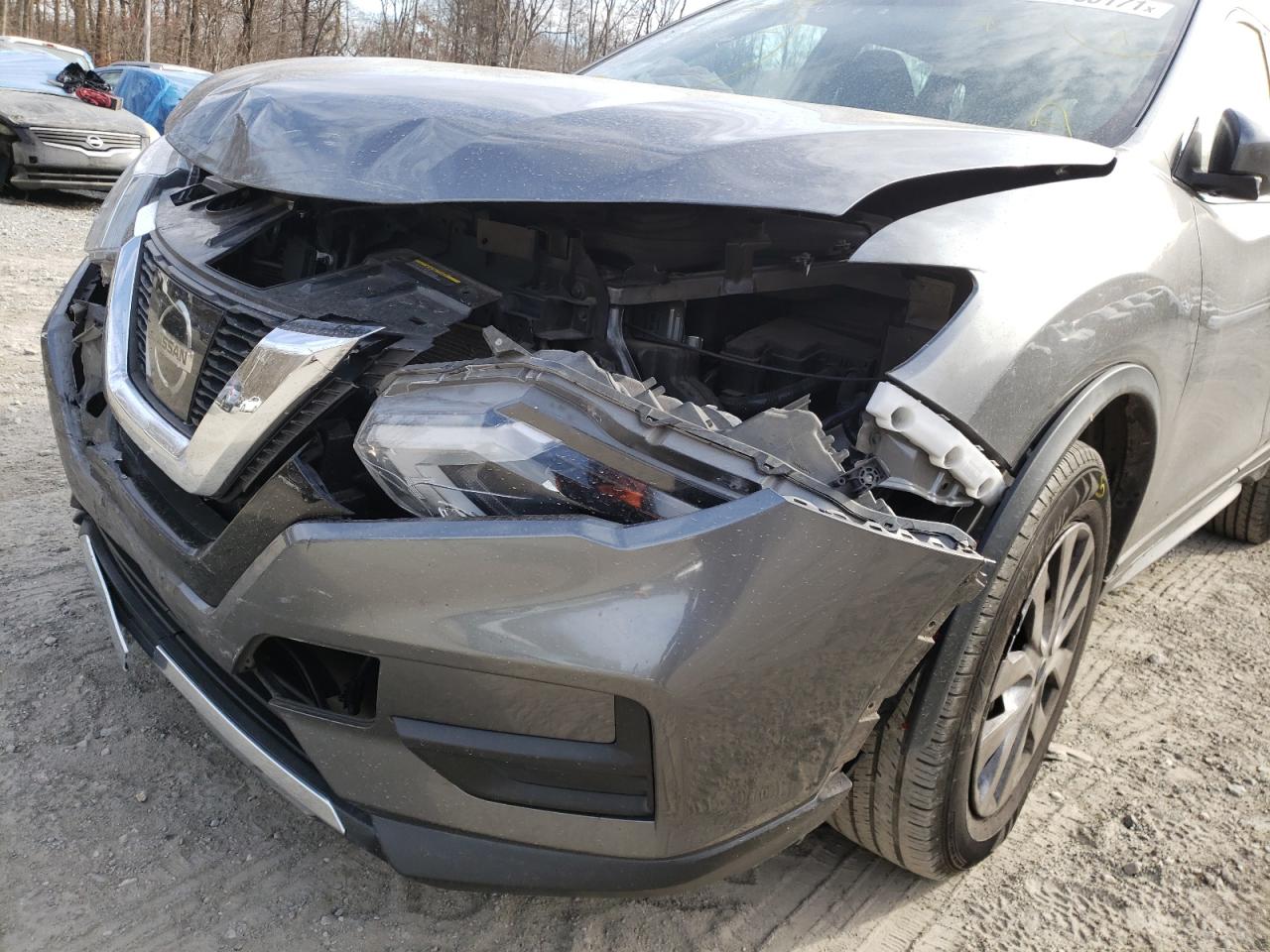 Photo 9 from auction – 2017 NISSAN ROGUE SV with VIN 5N1AT2MV2HC849209