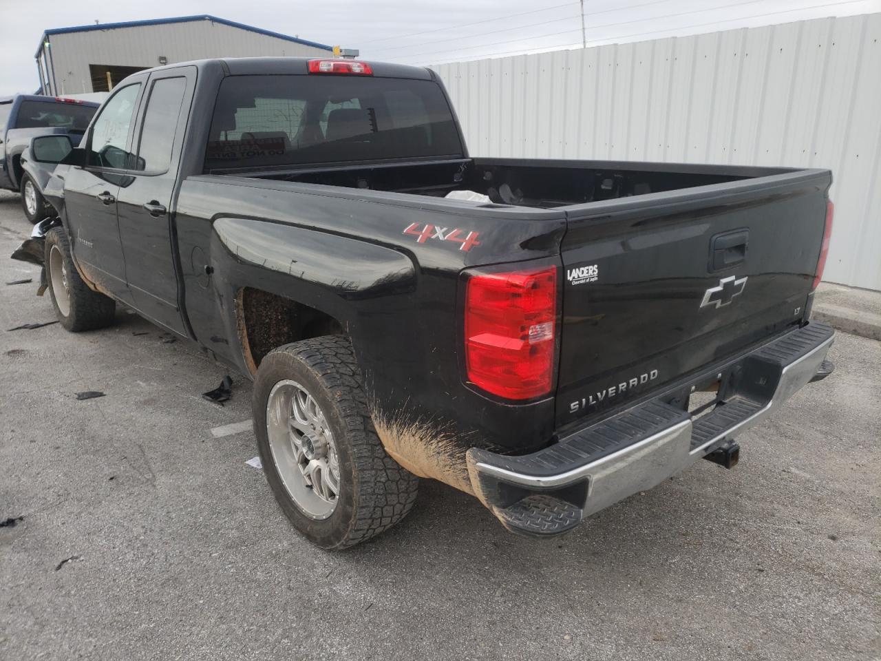 Photo 3 from auction – 2018 CHEVROLET SILVERADO with VIN 1GCVKREC2JZ125876
