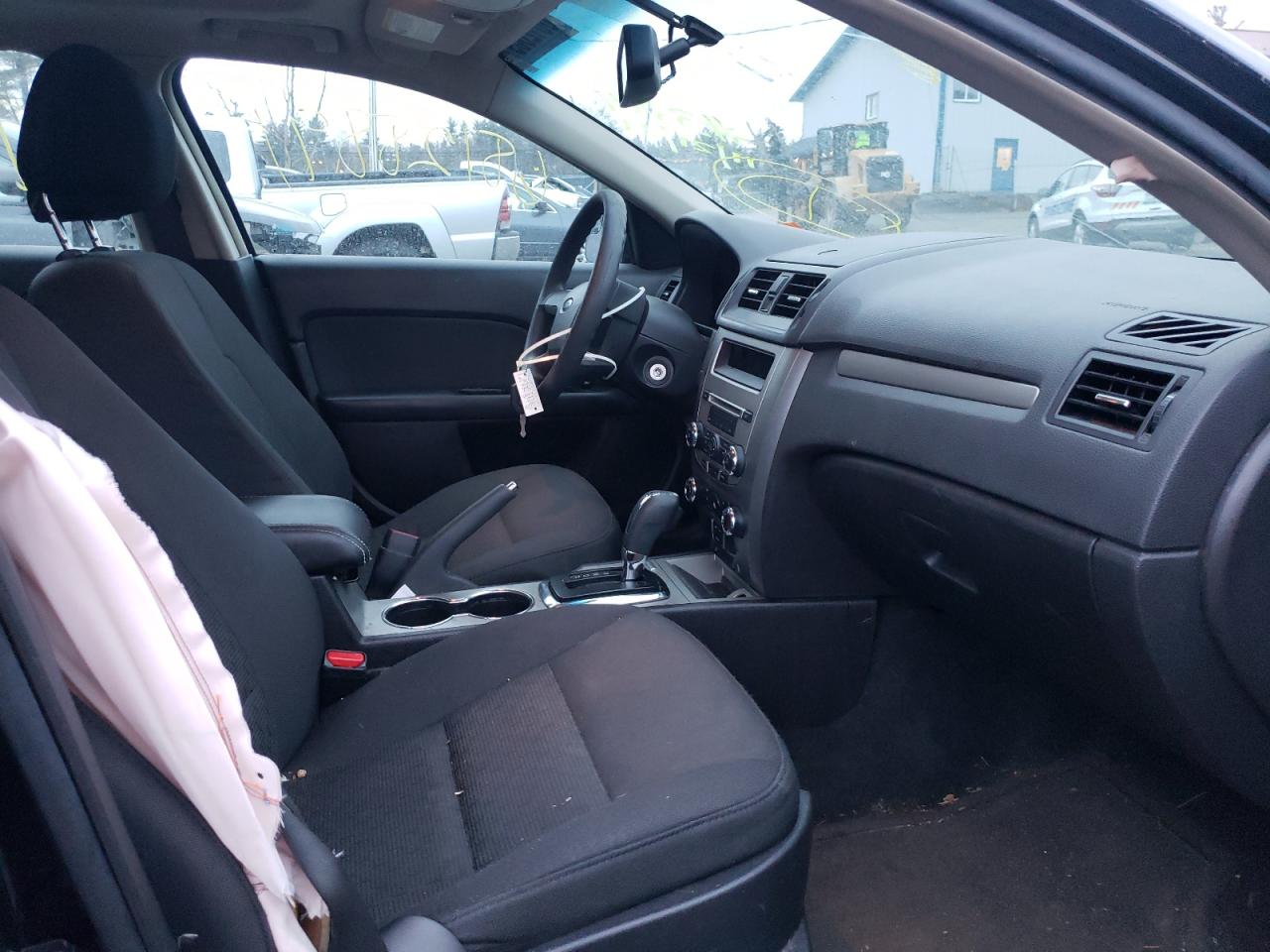 Photo 5 from auction – 2012 FORD FUSION SE with VIN 3FAHP0HA3CR271107