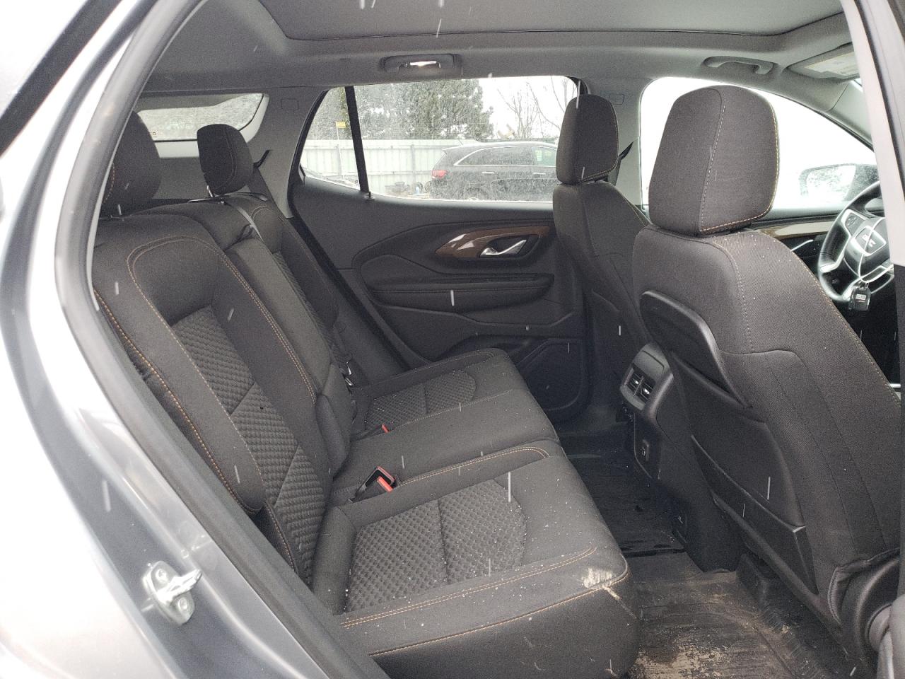 Photo 6 from auction – 2019 GMC TERRAIN SL with VIN 3GKALTEX9KL289571