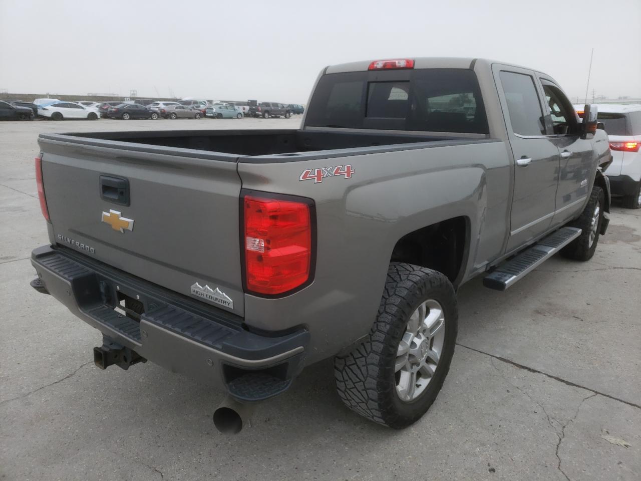 Photo 4 from auction – 2017 CHEVROLET SILVERADO with VIN 1GC1KXEY1HF172116