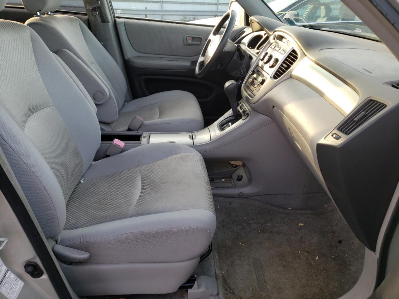 Photo 5 from auction – 2006 TOYOTA HIGHLANDER with VIN JTEEP21A660146086