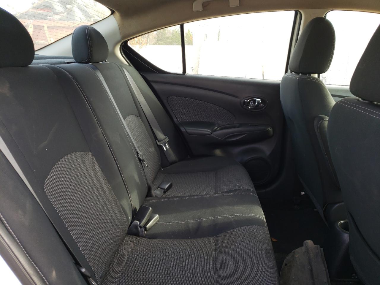 Photo 6 from auction – 2016 NISSAN VERSA S with VIN 3N1CN7AP2GL865877