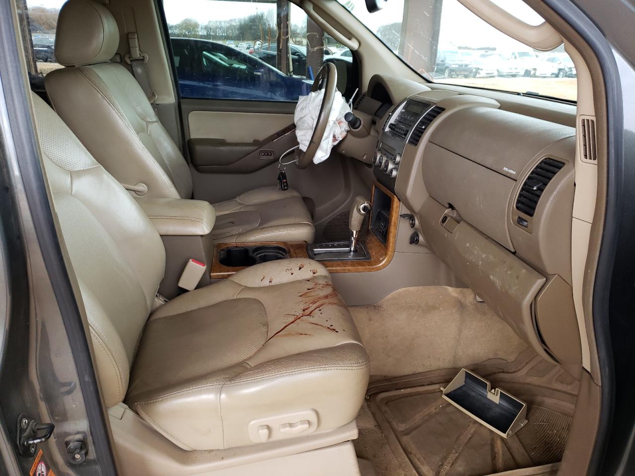 Photo 5 from auction – 2006 NISSAN PATHFINDER with VIN 5N1AR18UX6C609316