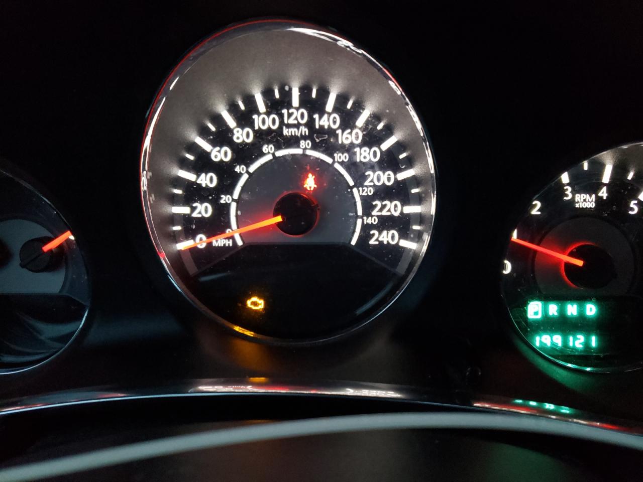 صورة رقم 8 من المزاد - 2014 CHRYSLER 200 LX مع VIN 1C3CCBAB0EN111890