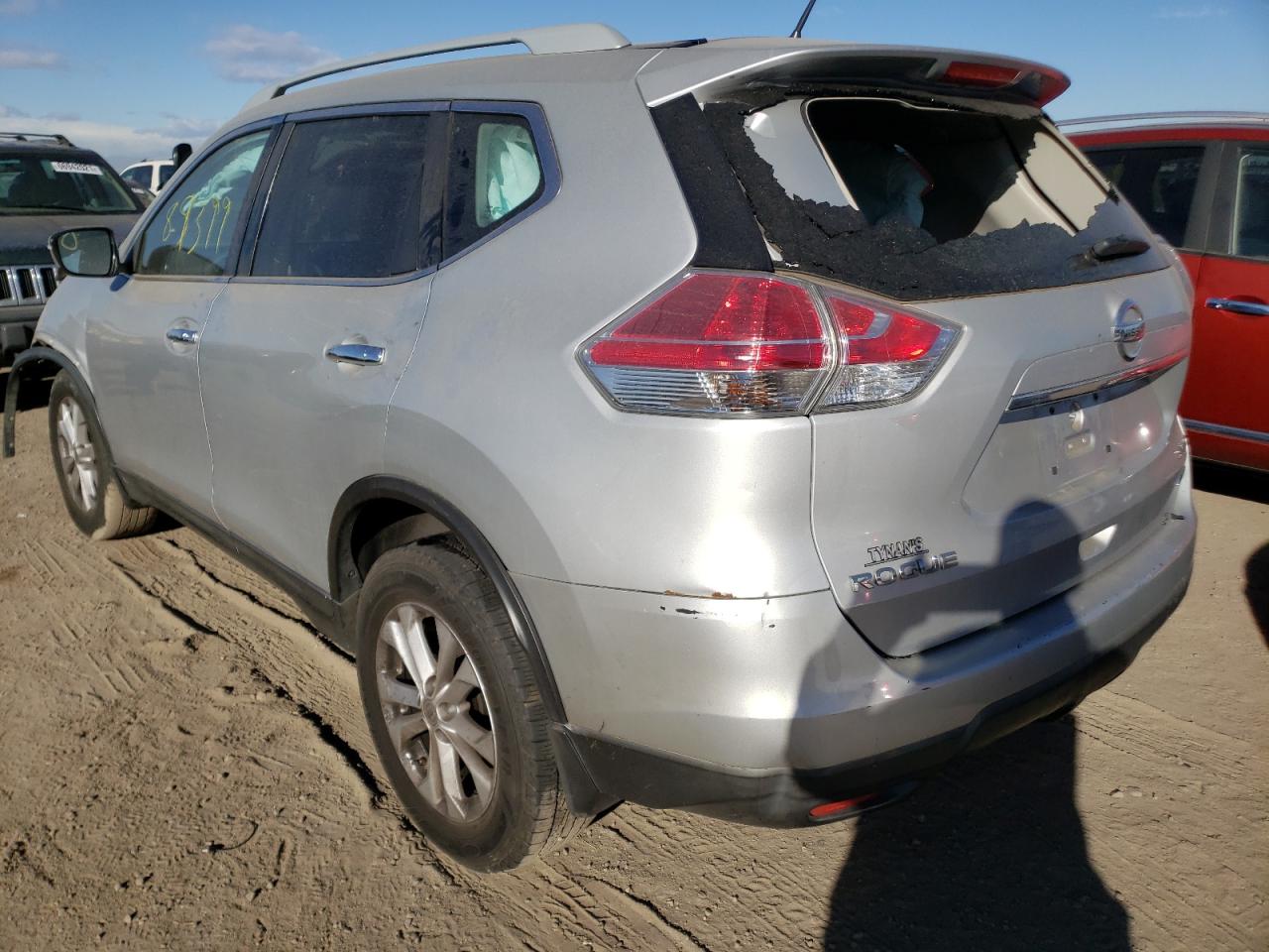 Photo 3 from auction – 2014 NISSAN ROGUE S with VIN 5N1AT2MV2EC776726