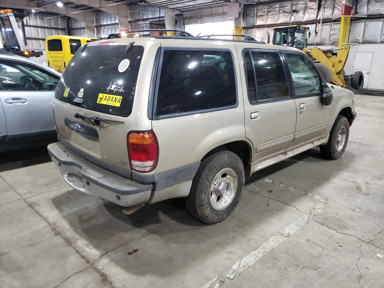 Photo 4 from auction – 2000 FORD EXPLORER X with VIN 1FMDU73E0YZC63405