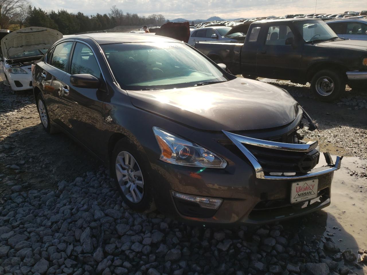 NISSAN ALTIMA 2.5 2015 con VIN 1N4AL3AP1FC160152 - Foto de la subasta