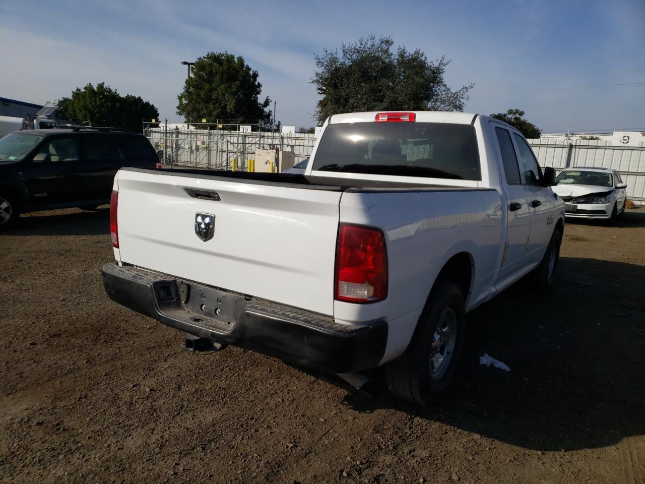 Photo 4 from auction – 2017 RAM 1500 ST with VIN 1C6RR6FG0HS590471