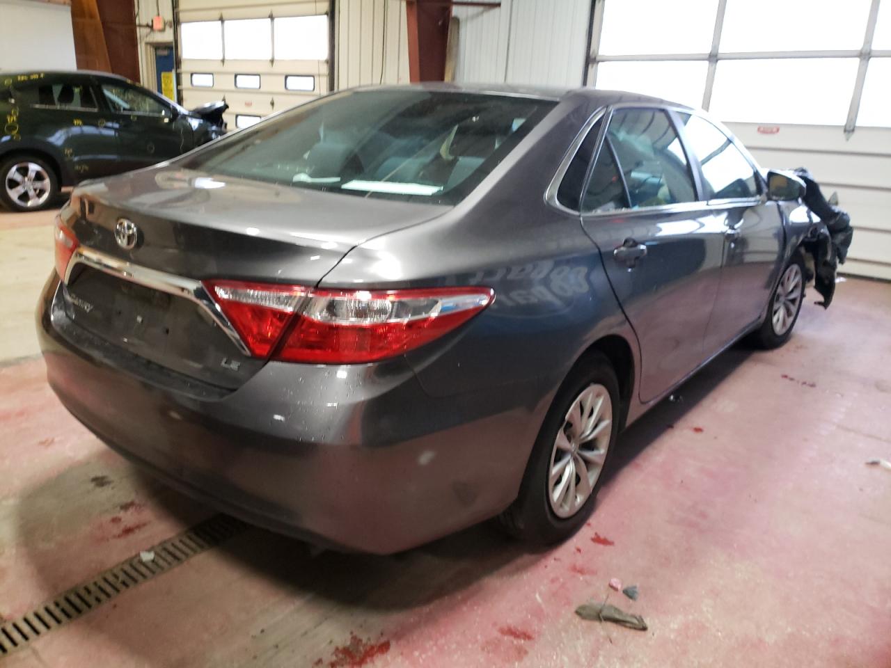 Photo 4 from auction – 2016 TOYOTA CAMRY LE with VIN 4T4BF1FK4GR573445
