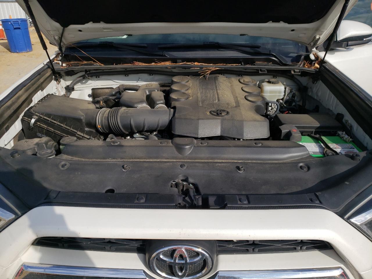 Photo 7 from auction – 2015 TOYOTA 4RUNNER SR with VIN JTEZU5JR8F5105558