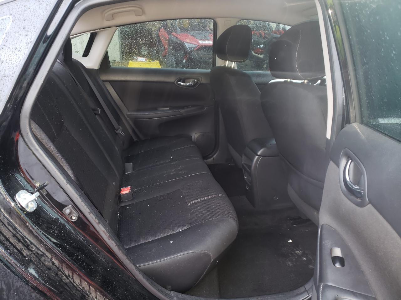 Photo 6 from auction – 2018 NISSAN SENTRA SR with VIN 3N1AB7AP5JY245437