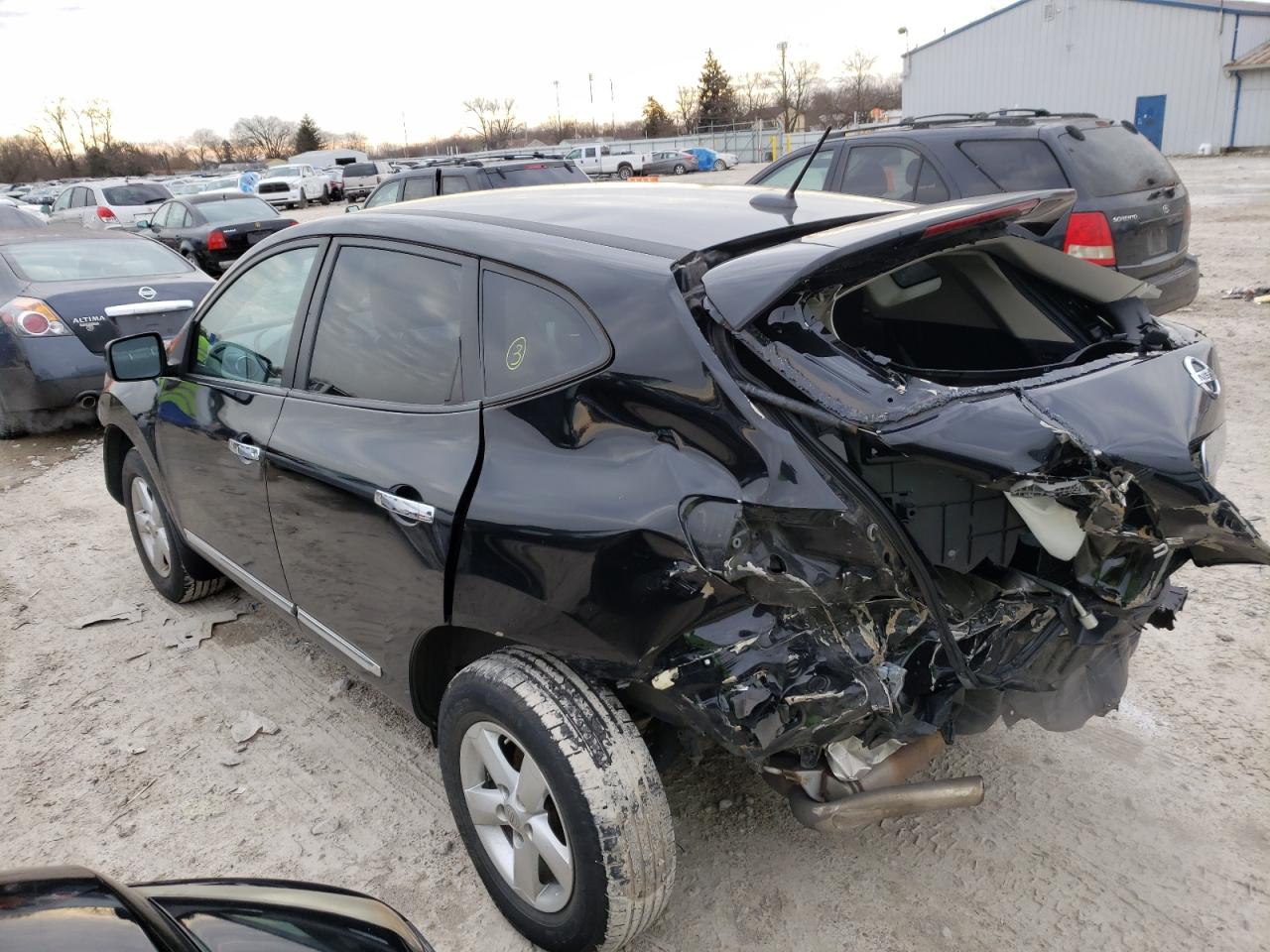 Photo 3 from auction – 2013 NISSAN ROGUE S with VIN JN8AS5MV4DW618592