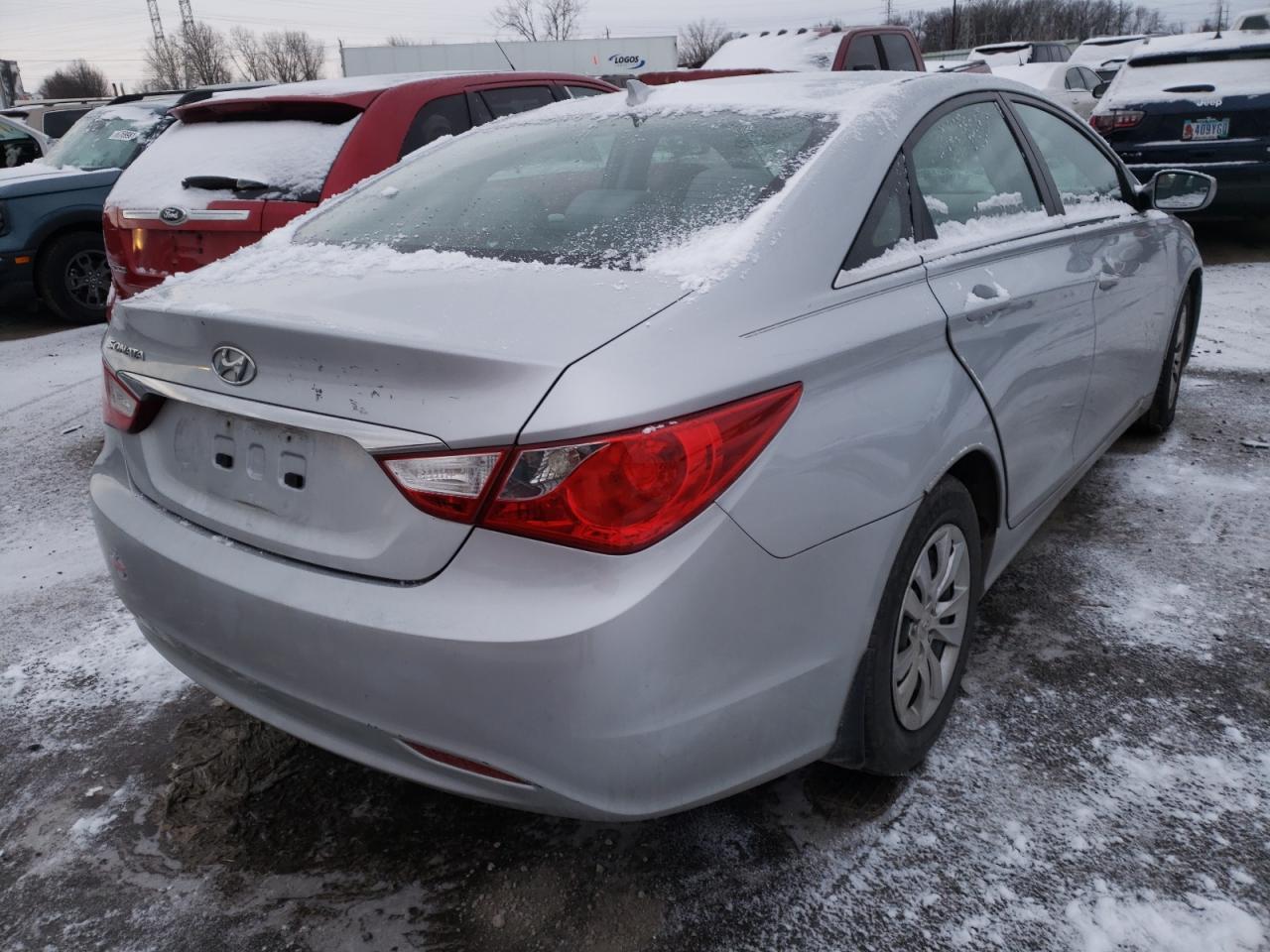 Photo 4 from auction – 2012 HYUNDAI SONATA GLS with VIN 5NPEB4AC3CH406362