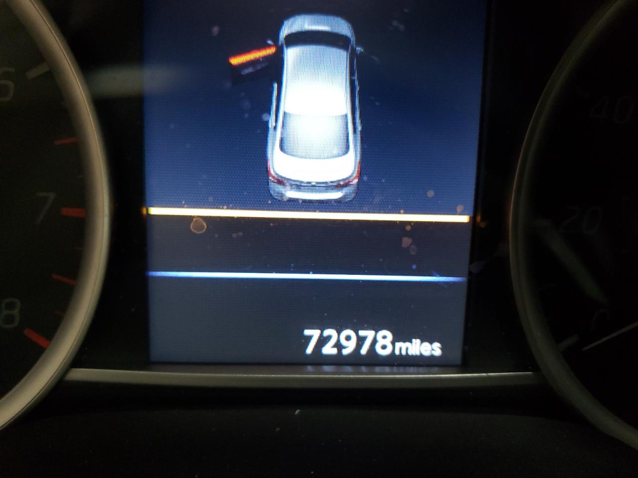 Photo 8 from auction – 2019 NISSAN SENTRA S with VIN 3N1AB7AP2KL607691