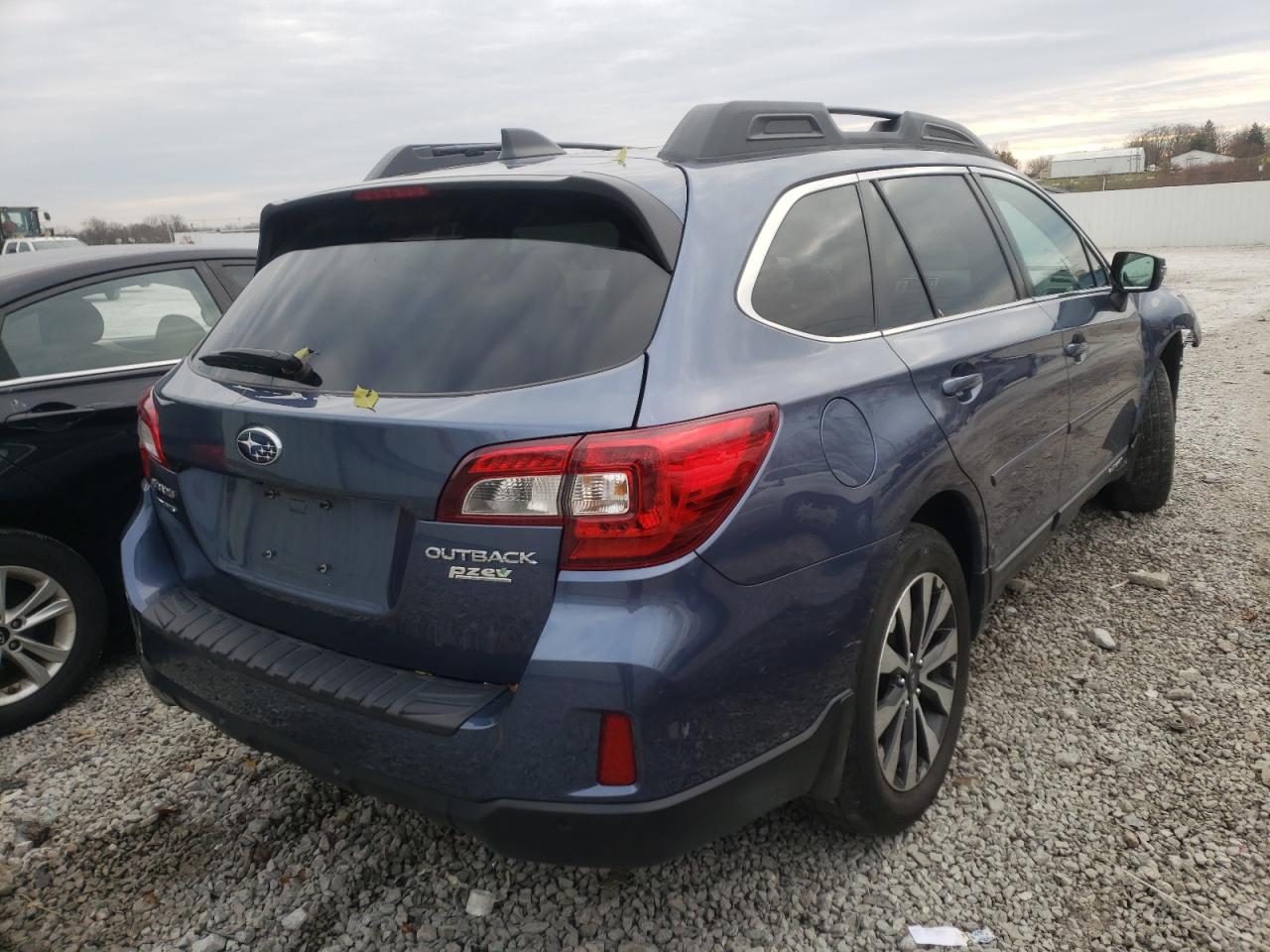 Photo 4 from auction – 2017 SUBARU OUTBACK 2. with VIN 4S4BSANC0H3216108