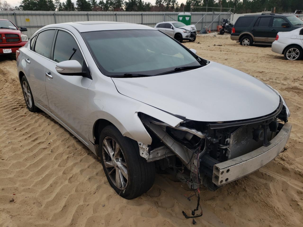 Photo 1 from auction – 2013 NISSAN ALTIMA 2.5 with VIN 1N4AL3AP7DN438442