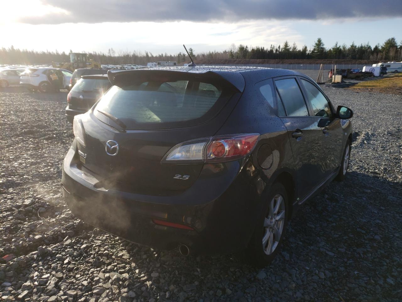 Photo 4 from auction – 2010 MAZDA 3 S with VIN JM1BL1H59A1111423