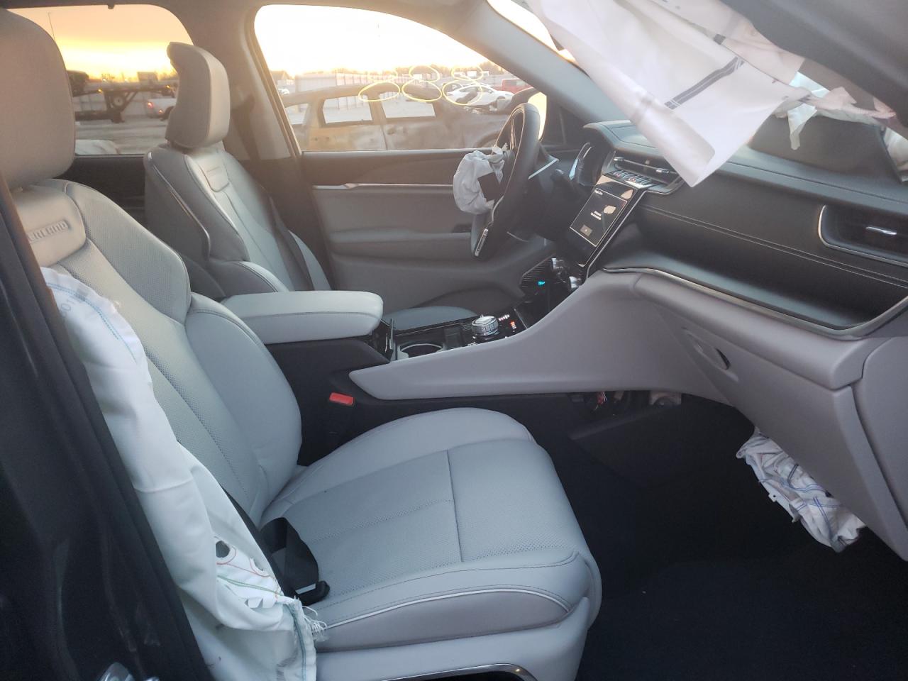Photo 5 from auction – 2021 JEEP GRND CHERO with VIN 1C4RJKDG1M8201582