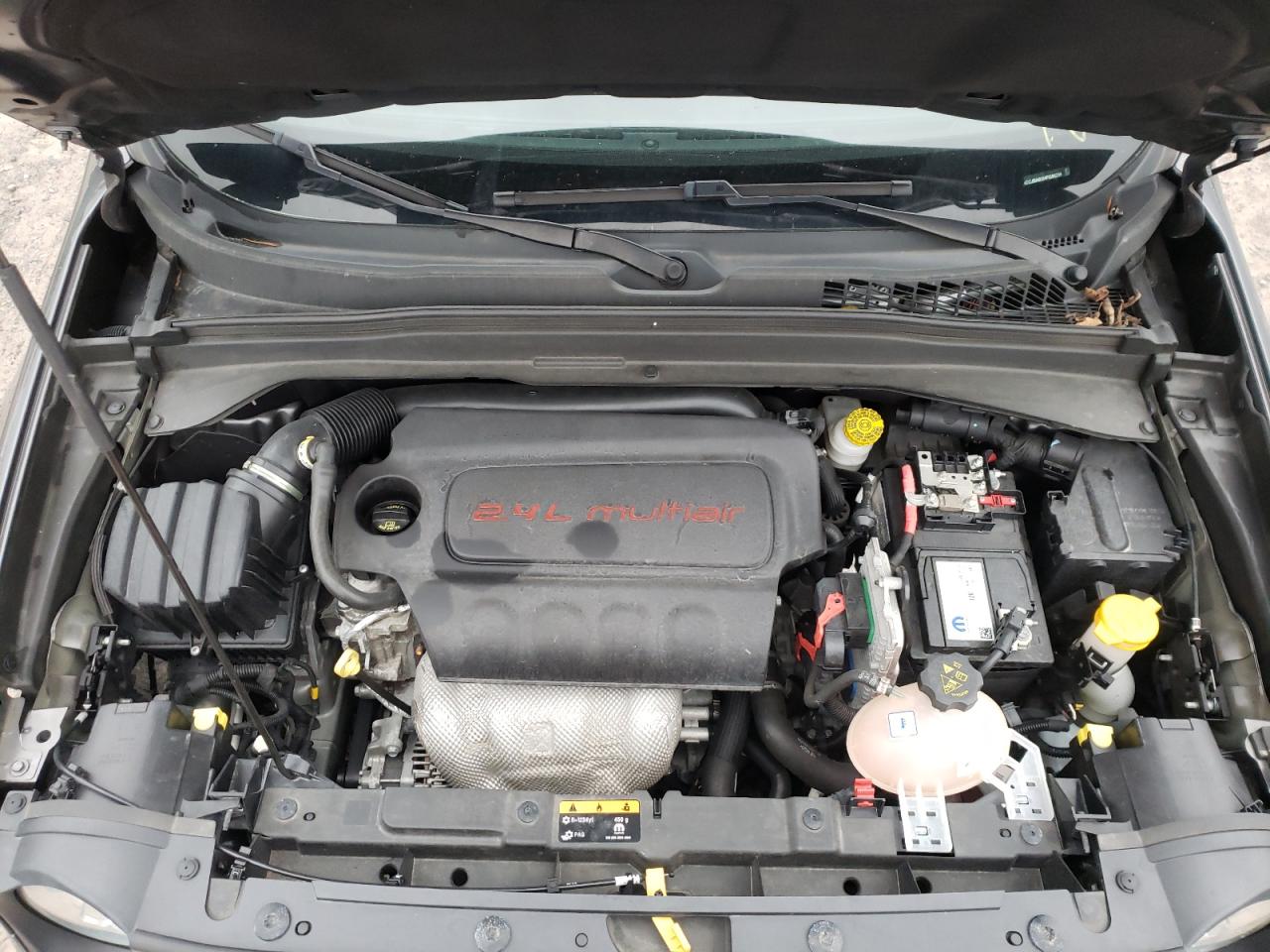 Photo 7 from auction – 2017 JEEP RENEGADE S with VIN ZACCJBAB3HPG56236