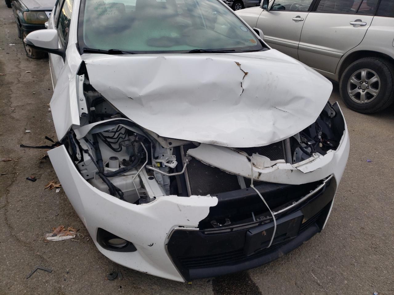 Photo 9 from auction – 2015 TOYOTA COROLLA L with VIN 2T1BURHE2FC270525