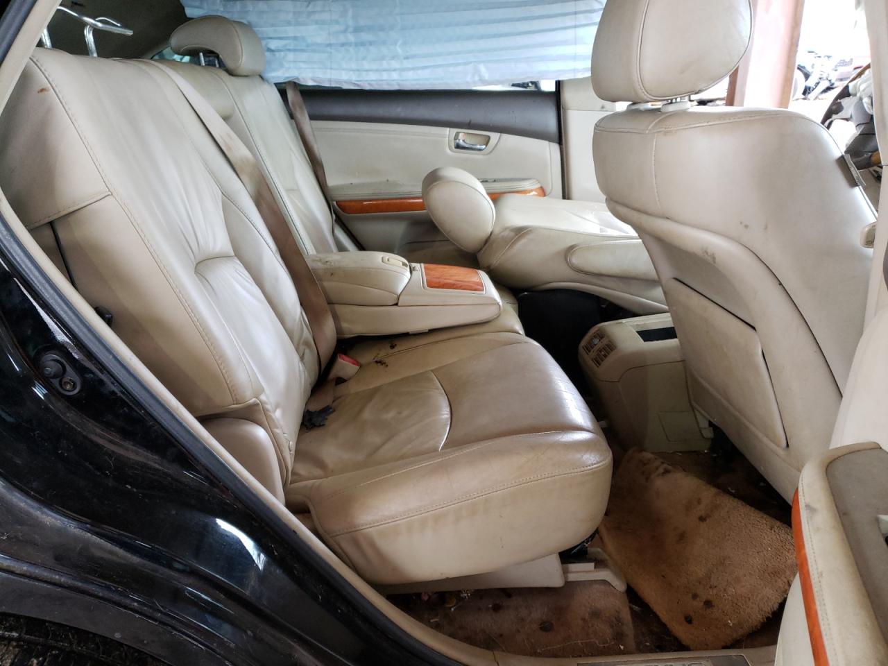 Photo 6 from auction – 2006 LEXUS RX 330 with VIN 2T2HA31U06C104372