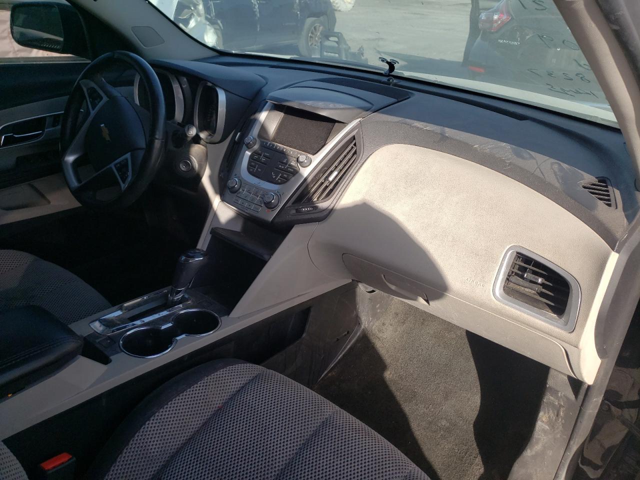 Photo 9 from auction – 2016 CHEVROLET EQUINOX LT with VIN 2GNALCEK7G1188237