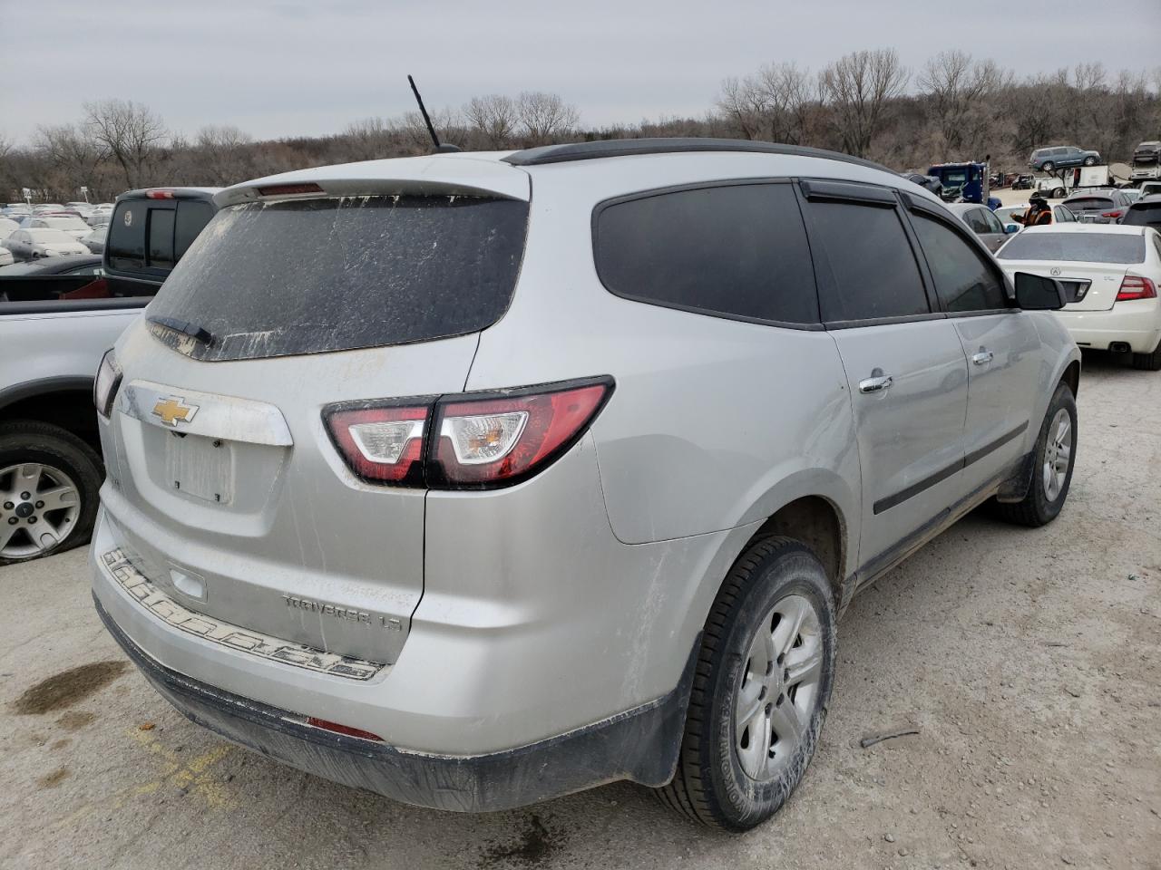 Photo 4 from auction – 2013 CHEVROLET TRAVERSE L with VIN 1GNKRFED7DJ145573