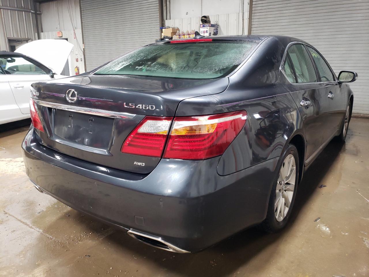 Photo 4 from auction – 2010 LEXUS LS 460 with VIN JTHCL5EF9A5007854