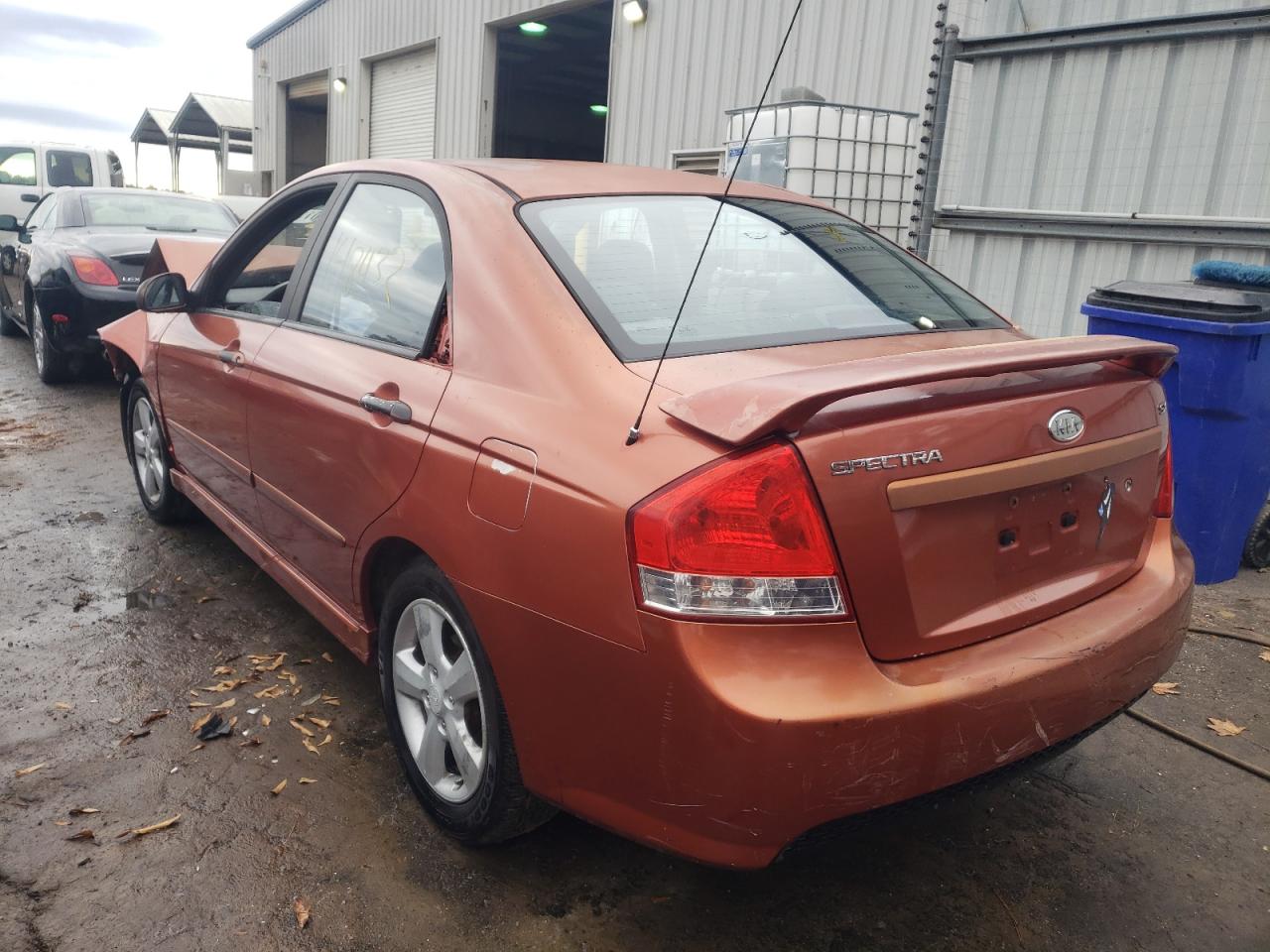 Photo 3 from auction – 2008 KIA SPECTRA EX with VIN KNAFE121585021140