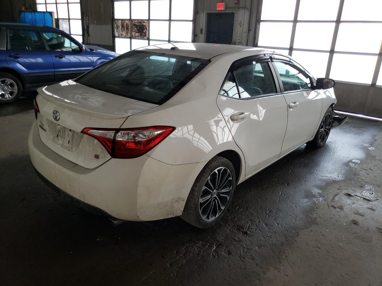 Photo 4 from auction – 2015 TOYOTA COROLLA L with VIN 2T1BURHEXFC300614