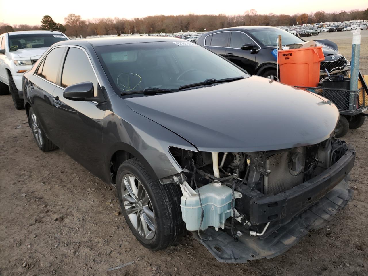 TOYOTA CAMRY L 2014 with VIN 4T1BF1FK4EU337787 - Photo from auction