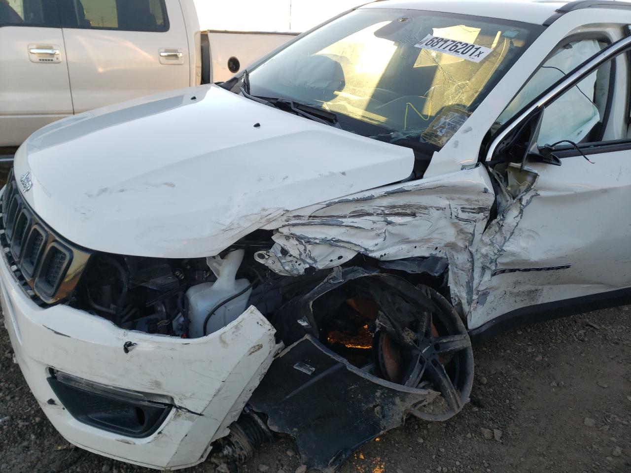 صورة رقم 9 من المزاد - 2019 JEEP COMPASS LA مع VIN 3C4NJDBB6KT850018