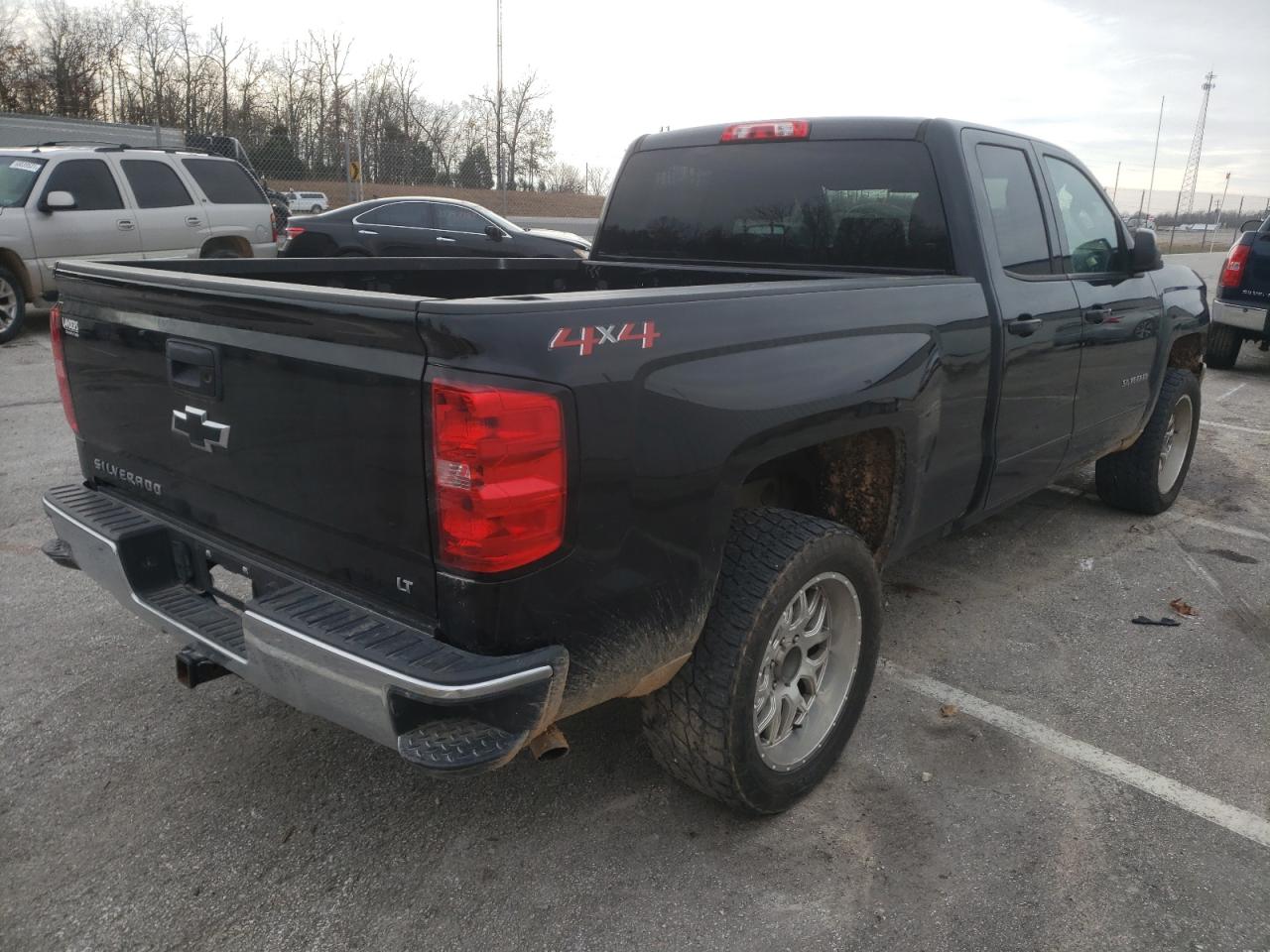 Photo 4 from auction – 2018 CHEVROLET SILVERADO with VIN 1GCVKREC2JZ125876