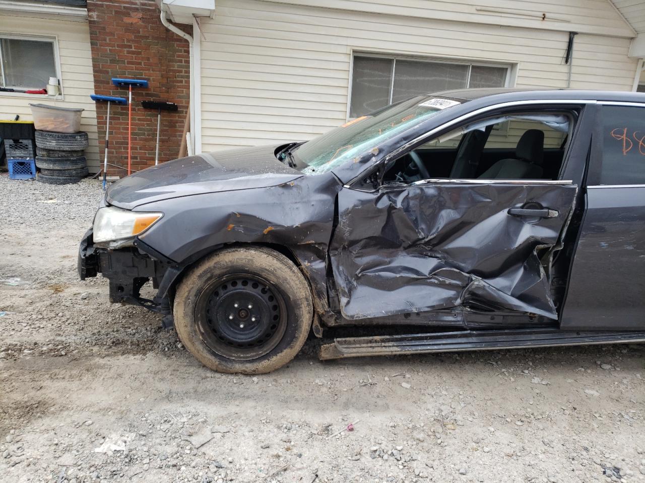 Photo 9 from auction – 2013 TOYOTA CAMRY L with VIN 4T1BF1FK6DU222008