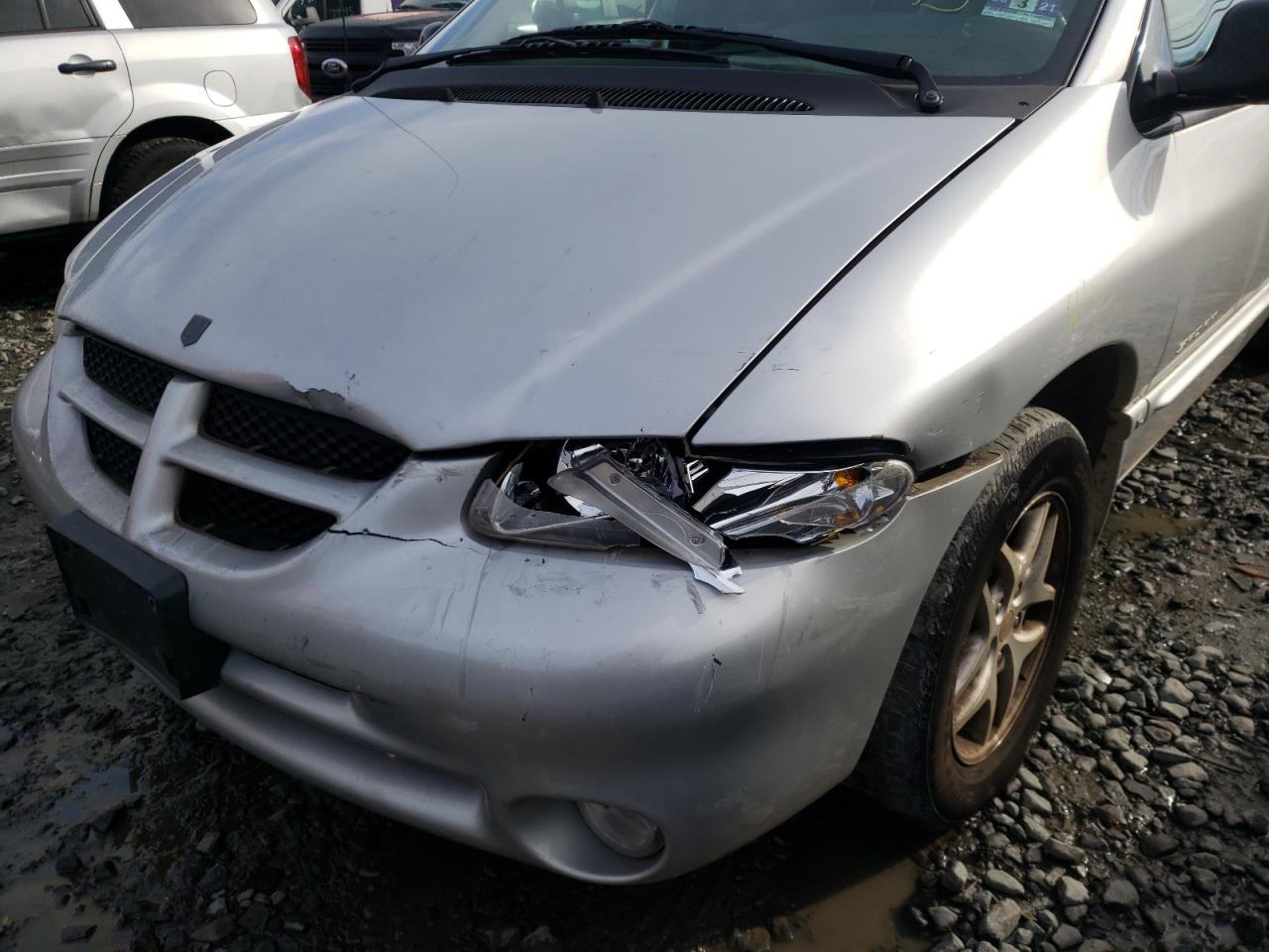 Photo 9 from auction – 1999 DODGE CARAVAN with VIN 1B4GP44G3XB897870