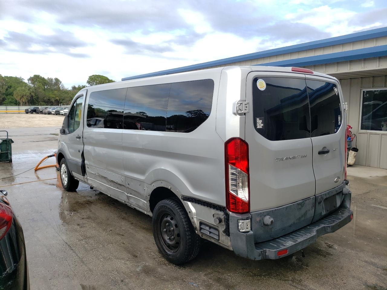 Photo 3 from auction – 2015 FORD TRANSIT T- with VIN 1FBZX2ZMXFKA33576