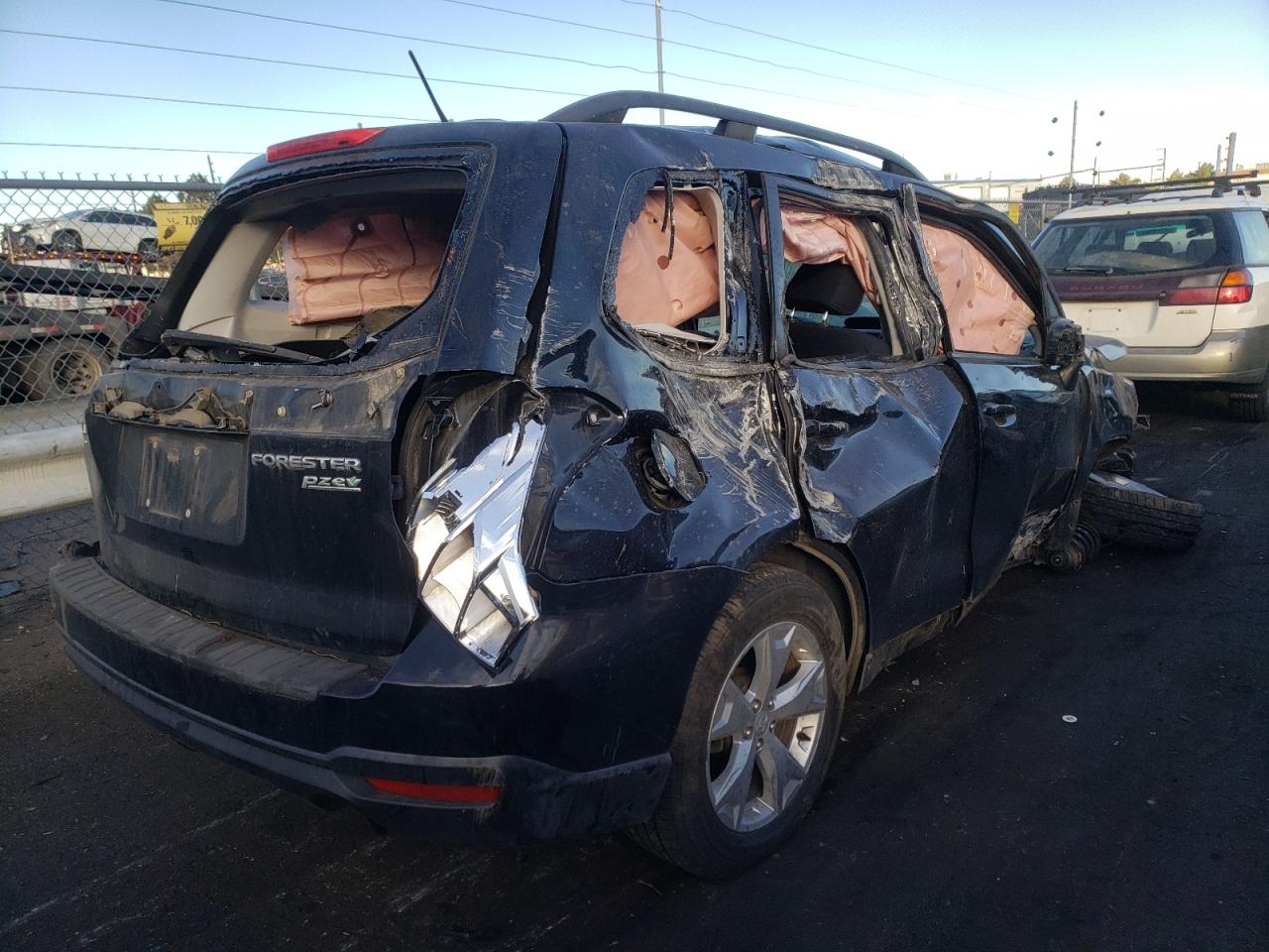Photo 4 from auction – 2014 SUBARU FORESTER 2 with VIN JF2SJAEC5EH492629