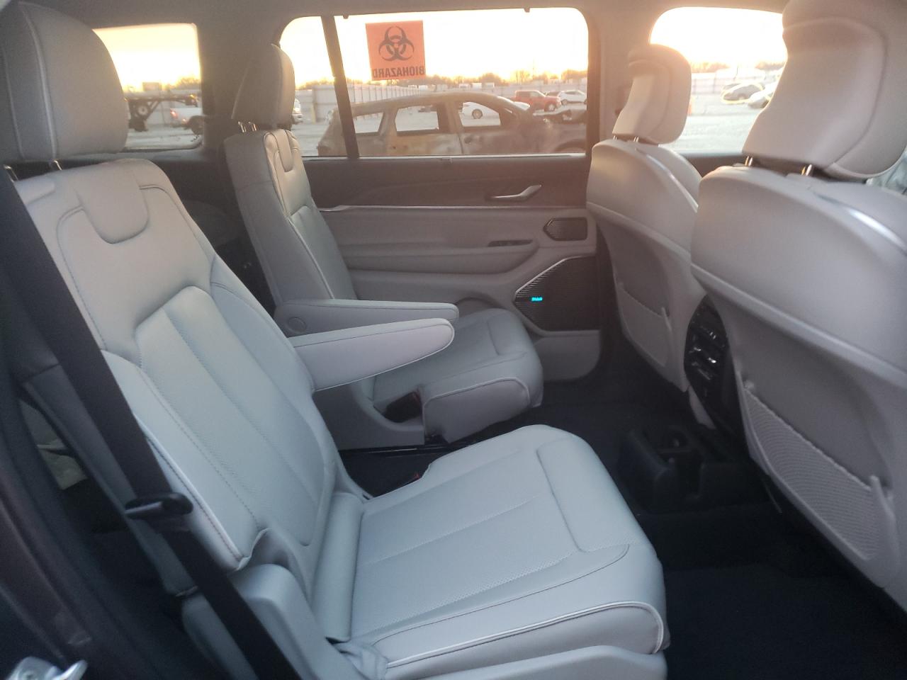Photo 6 from auction – 2021 JEEP GRND CHERO with VIN 1C4RJKDG1M8201582