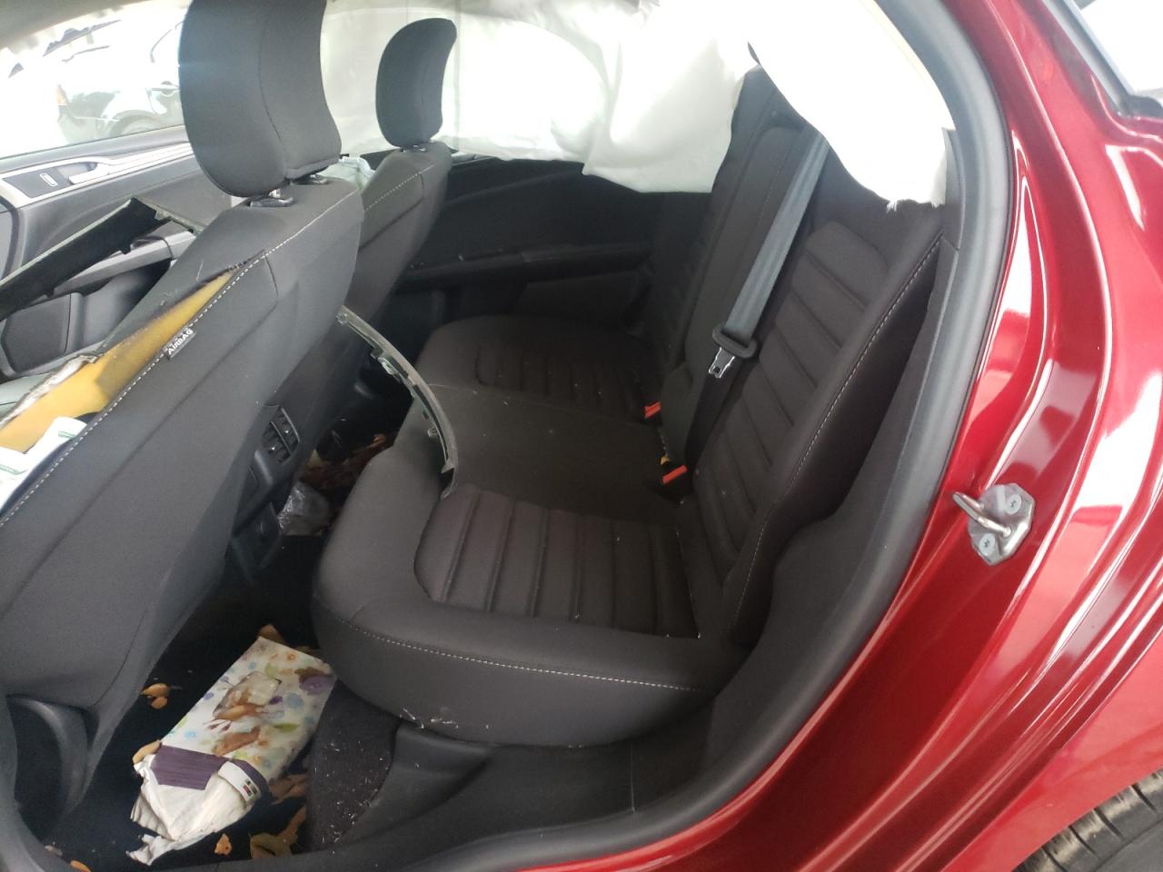 Photo 6 from auction – 2017 FORD FUSION SE with VIN 3FA6P0HDXHR332400