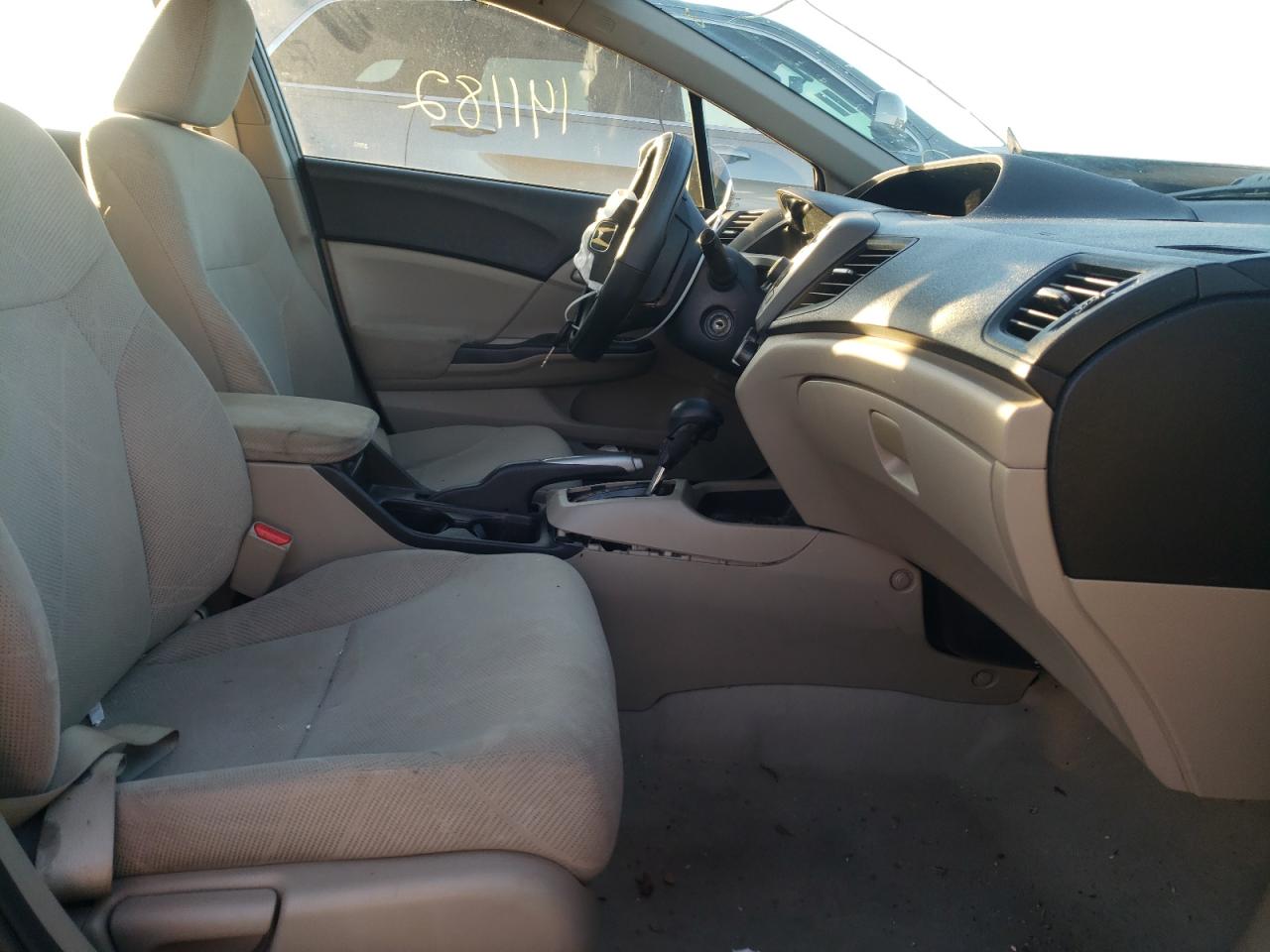 Photo 5 from auction – 2012 HONDA CIVIC LX with VIN 2HGFB2F57CH514710