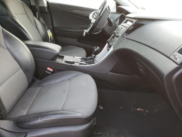 Photo 5 from auction – 2011 HYUNDAI SONATA SE with VIN 5NPEC4AC0BH040209