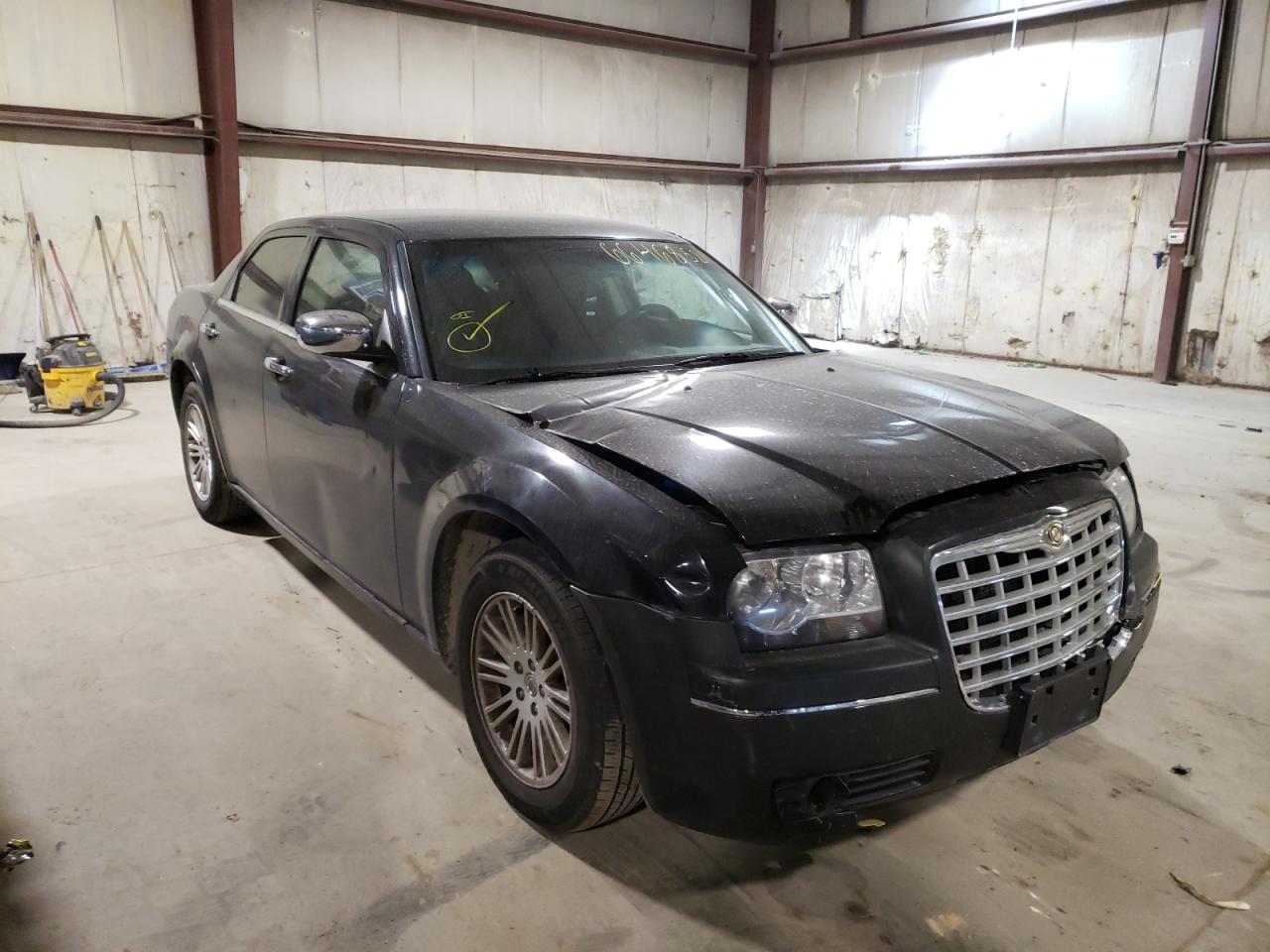 Photo 1 from auction – 2010 CHRYSLER 300 TOURIN with VIN 2C3CA5CV1AH289941