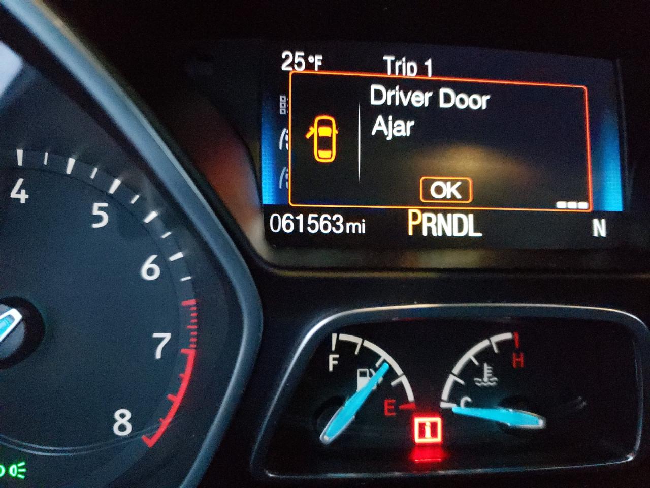 Photo 8 from auction – 2016 FORD FOCUS SE with VIN 1FADP3F25GL276339