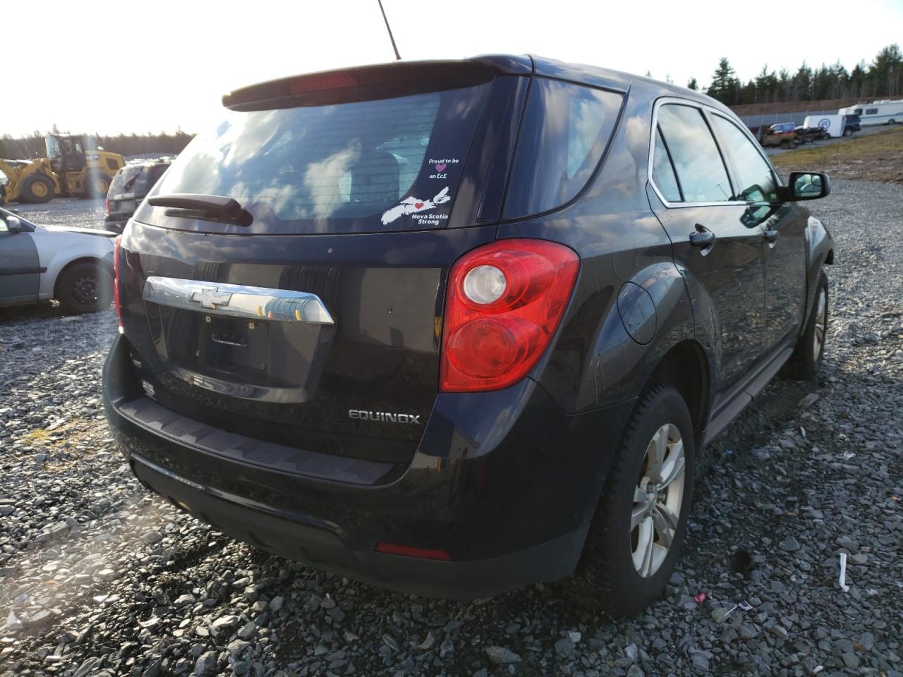 Photo 4 from auction – 2014 CHEVROLET EQUINOX LS with VIN 2GNFLEEKXE6258752