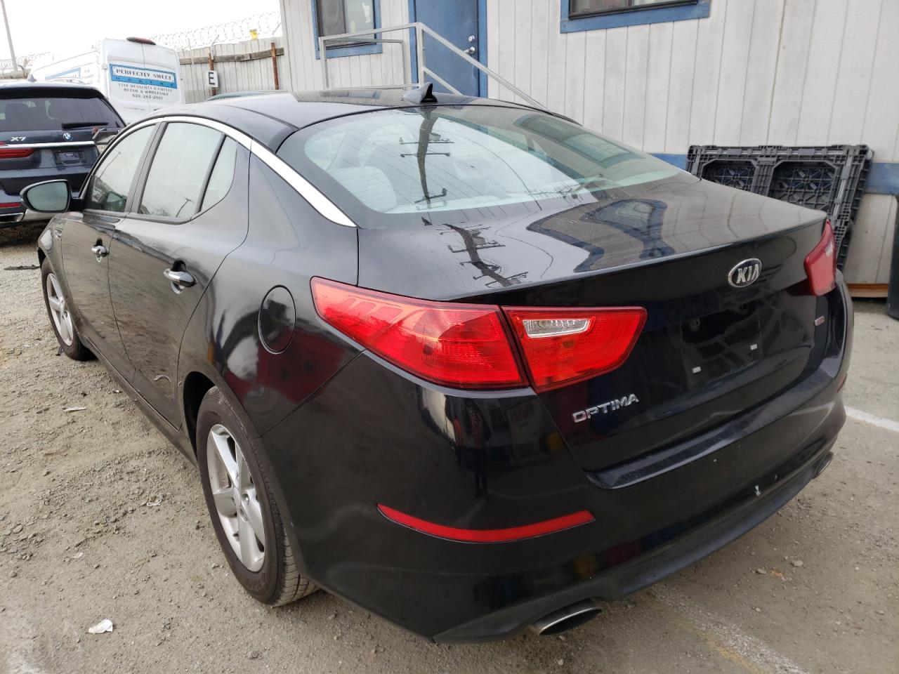 Photo 3 from auction – 2014 KIA OPTIMA LX with VIN 5XXGM4A72EG290527