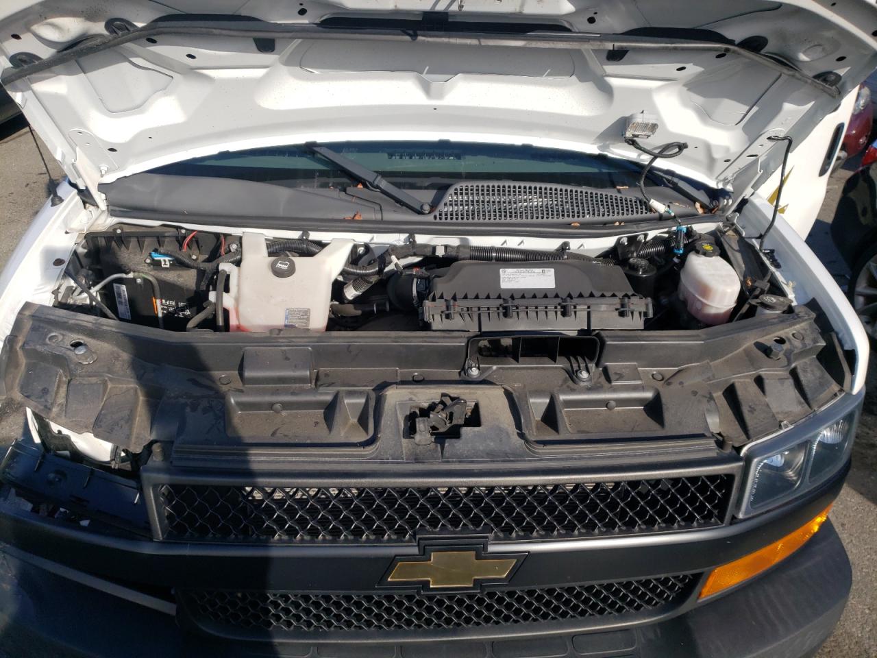 Photo 7 from auction – 2018 CHEVROLET EXPRESS G2 with VIN 1GCWGAFP4J1316528